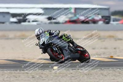 media/Apr-18-2025-CVMA Friday Practice (Fri) [[88baa45499]]/Racer 3/Session 5 (Turn 14 Tip In)/